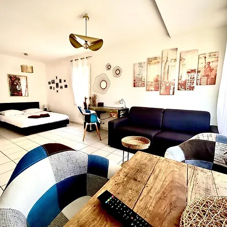 Studio Le Pradet * ル・プラデ